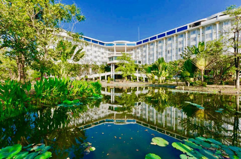 Hermitage Hotel Korat-Sha Nakhon Ratchasima Ngoại thất bức ảnh