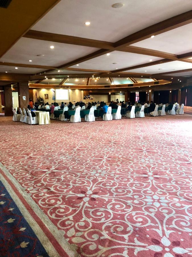 Hermitage Hotel Korat-Sha Nakhon Ratchasima Ngoại thất bức ảnh