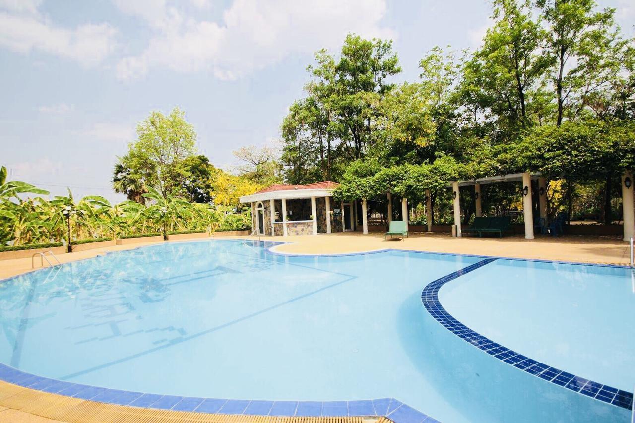 Hermitage Hotel Korat-Sha Nakhon Ratchasima Ngoại thất bức ảnh
