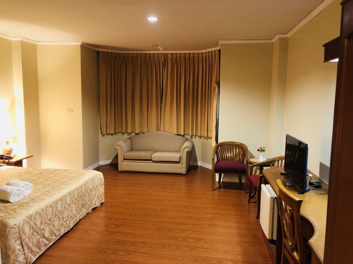 Hermitage Hotel Korat-Sha Nakhon Ratchasima Ngoại thất bức ảnh